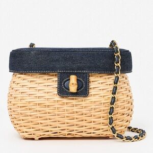 Jmaclaughing | Chic Woven Tan and Black Chain Strap Bag
